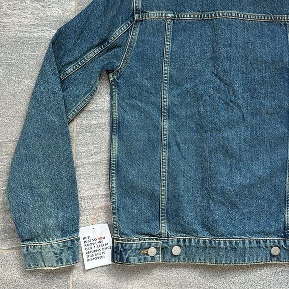 NWT Asos Regular Denim Trucker Jean Jacket Mid Medium Wash Side Pockets X-Small - Picture 9 of 16